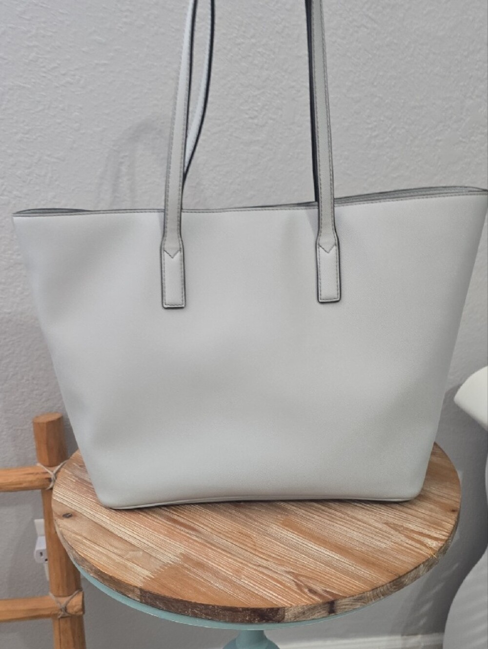 Marc Jacobs Luggage Tag Tote Griffin Gray - Picture 5 of 16